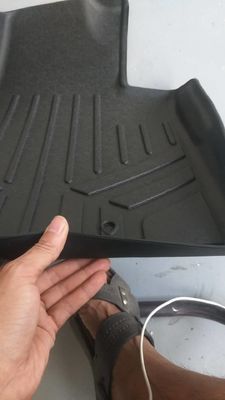 kupować Linia produkcyjna wytłaczania płyt TPE z podłogi samochodowej online manufacture