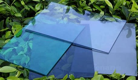 kupować PC Sheet Extrusion Line with High Anti-Impact Performance Customizable Design and Advanced Extrusion Technology online manufacture