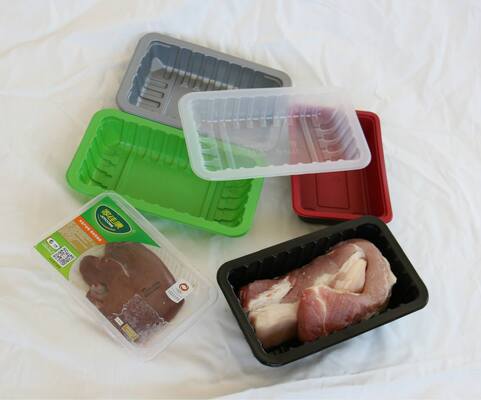 kupować Linia do wytłaczania folii blister z PP z 80% materiału z recyklingu, 4-warstwowa koekstruzja i szerokość 800-1500 mm do termoformowania online manufacture