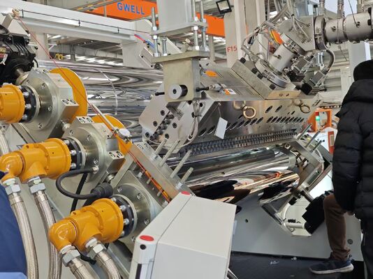 kupować 6 H twardy powłoka UV Laminated PMMA dekoracyjny arkusz maszyny ---- UV przeciwśramie powłoka warstwy Acrylowe szafy drzwi panelu dekoracyjny arkusz Linia produkcyjna online manufacture